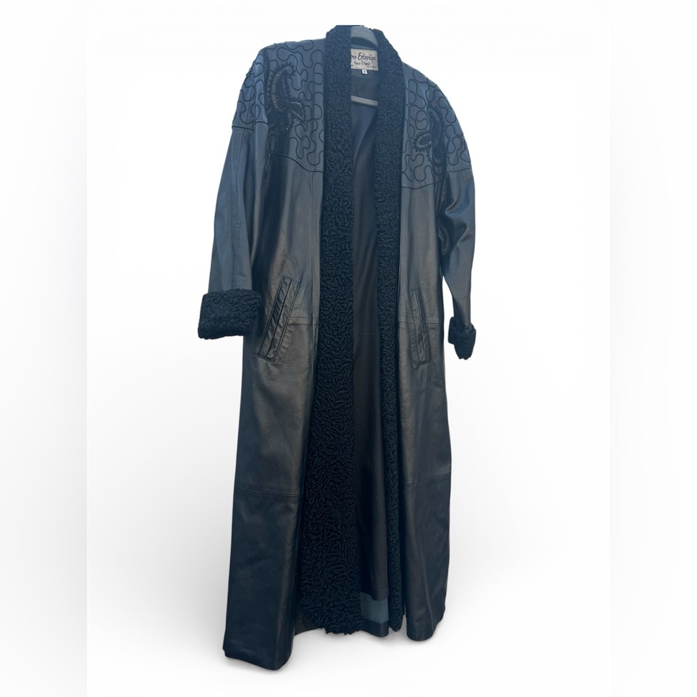 VINTAGE BLACK LEATHER Elegant Black Long Coat CURLY LAMB Collar | L-XL